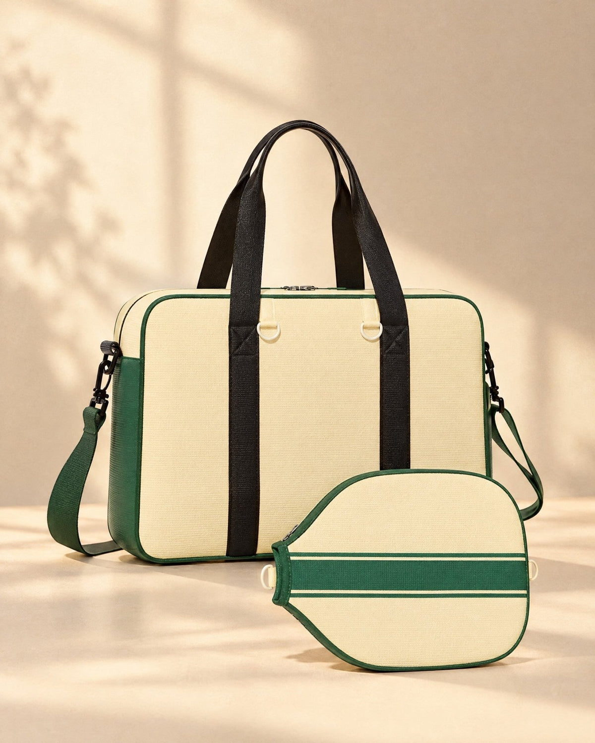 The Condesa's detachable paddle-shaped cover beside the tote